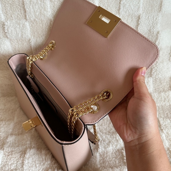 NWT!RARE! MK Michael Kors Tina Medium Leather Shoulder Flap Crossbody 35T7GT4F2L - Picture 8 of 10